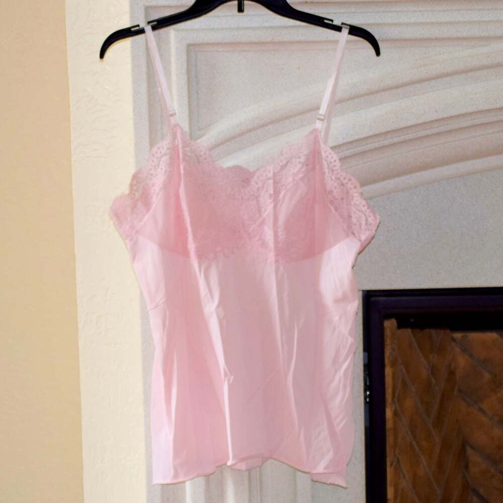 Vintage Hollywood Vassarette Pink Lace Trim Camisole Top Size 40